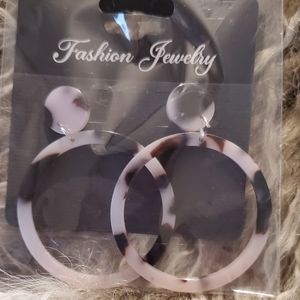 Super Cute Fashion Earrings Duo | ♥NEW+SEALED♥